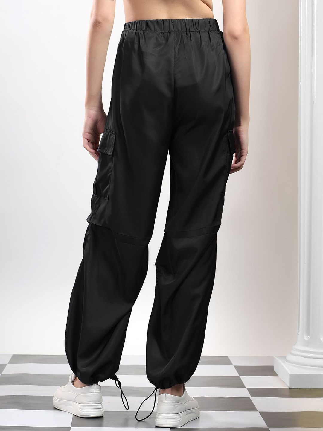 Kotty Women Jogger Fit High-Rise Parachute Trousers
