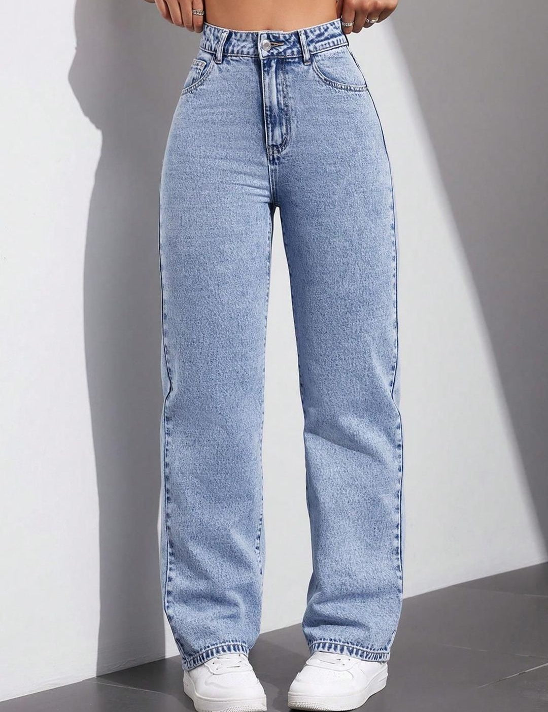 Kotty Women Straight Fit High-Rise Stretchable Jeans