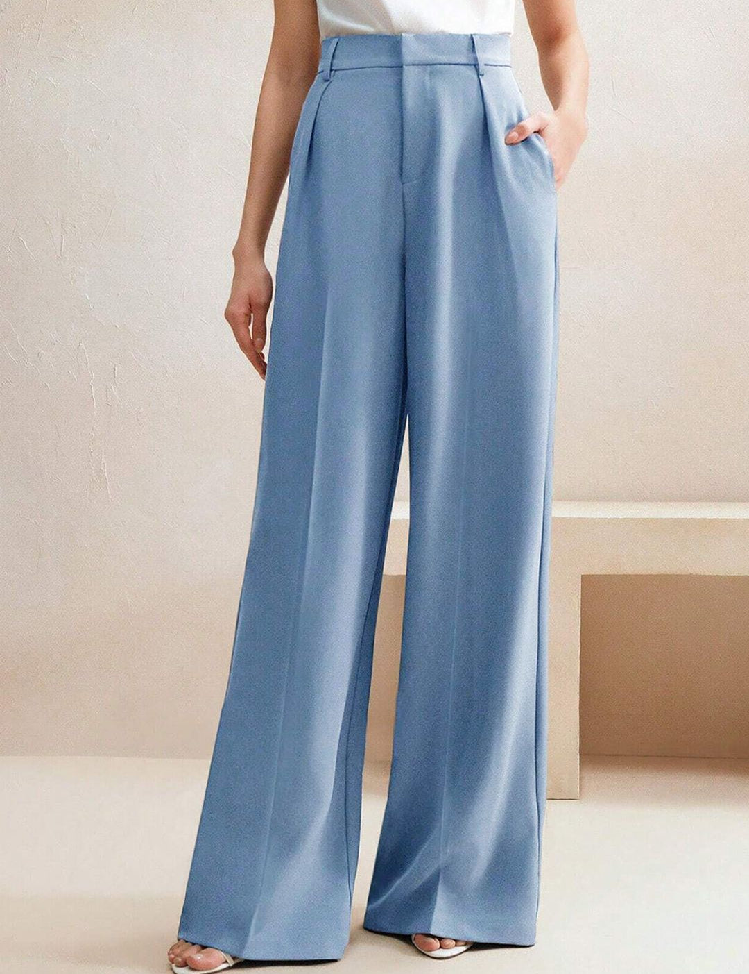 Kotty Women Relaxed Fit High-Rise Easy Wash Pleated Trousers