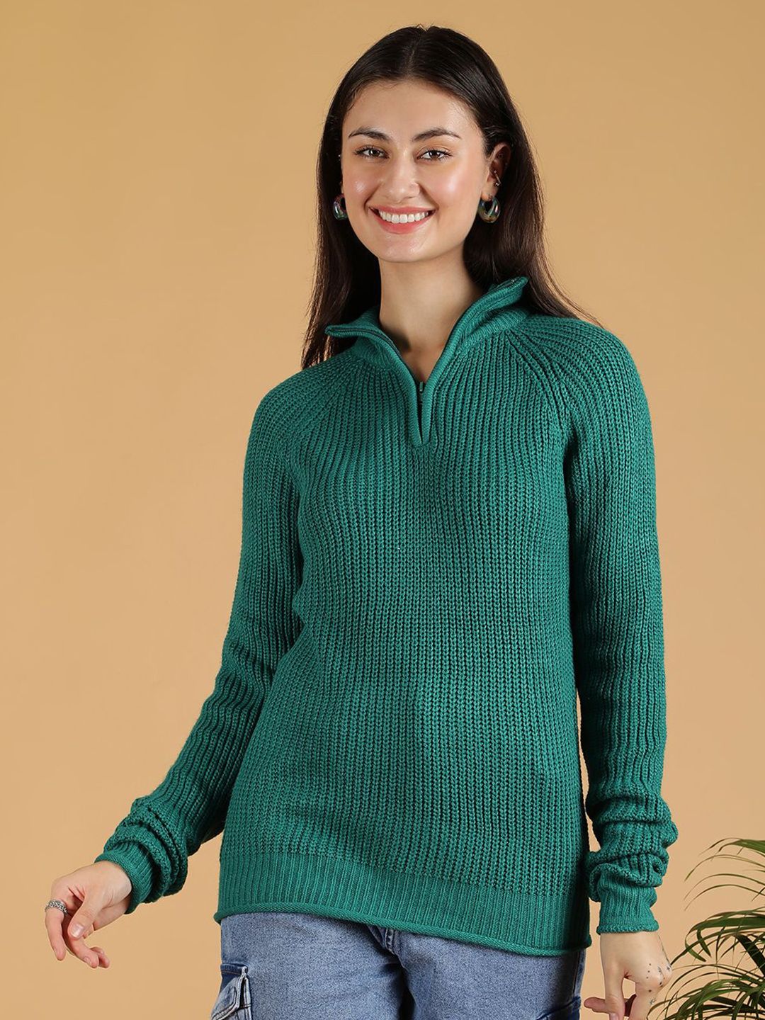 Kotty Women Mock Collar Pullover