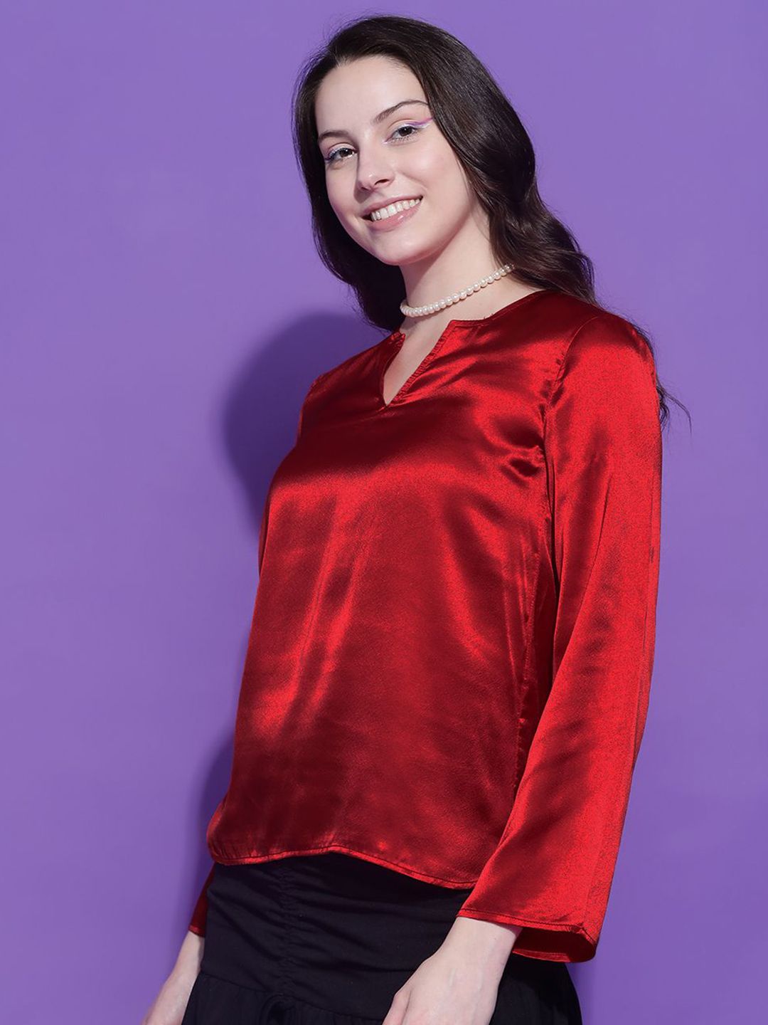 Kotty Women Solid V-Neck Top