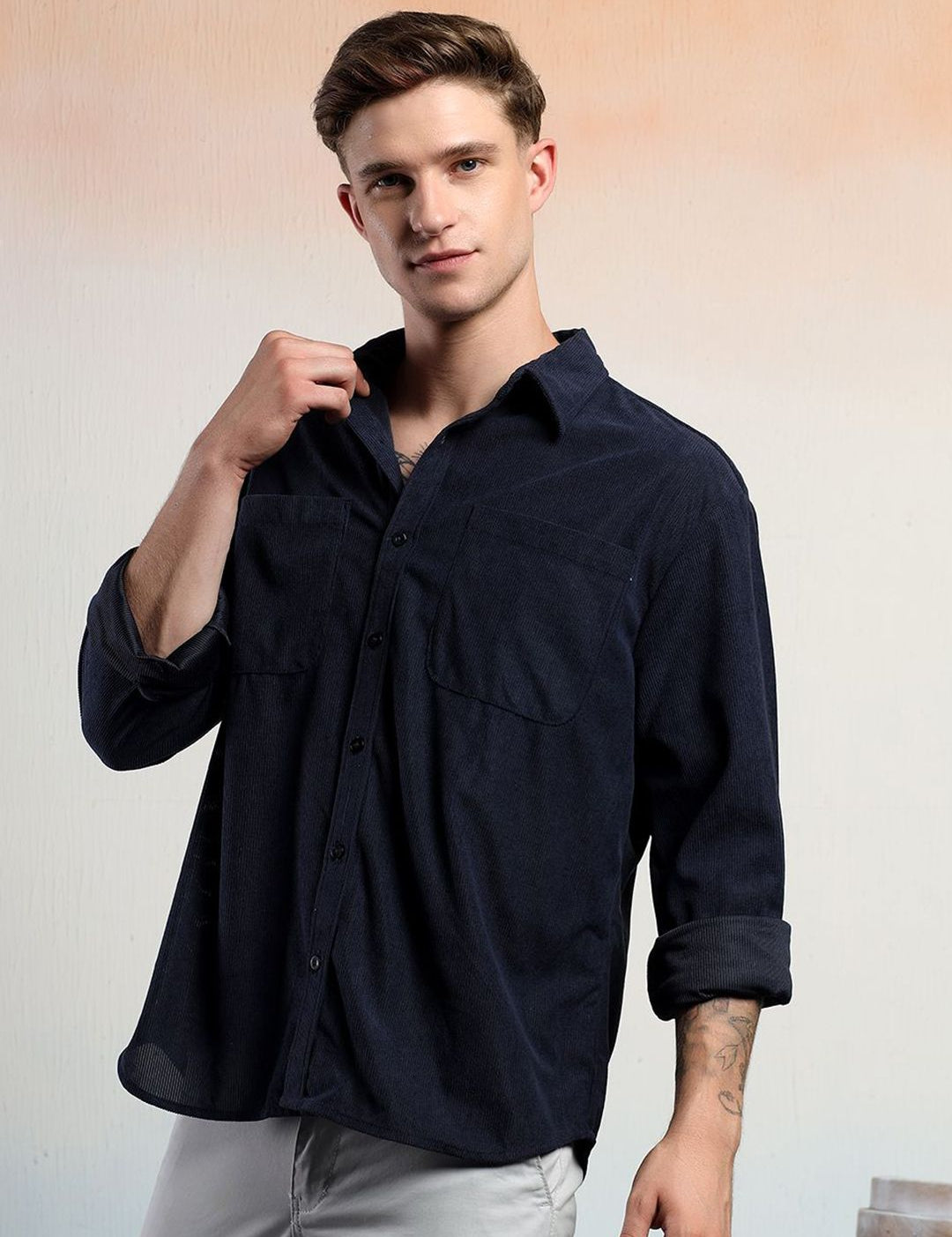 Kotty Men Spread Collar Casual Shirt