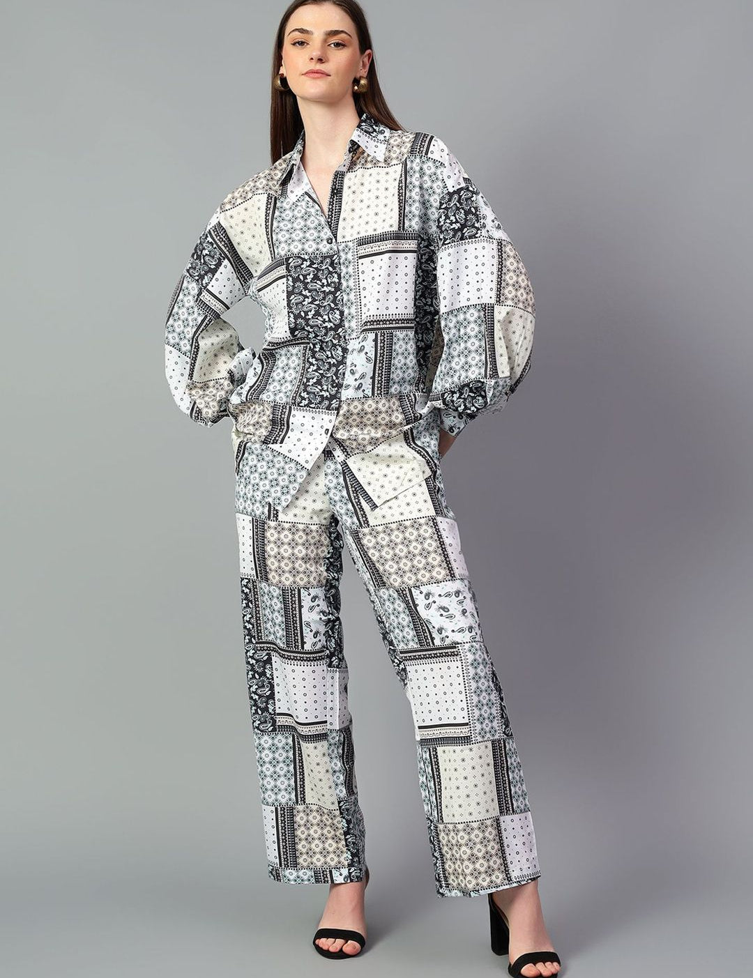 Kotty White Geometric Printed Shirt With Trousers