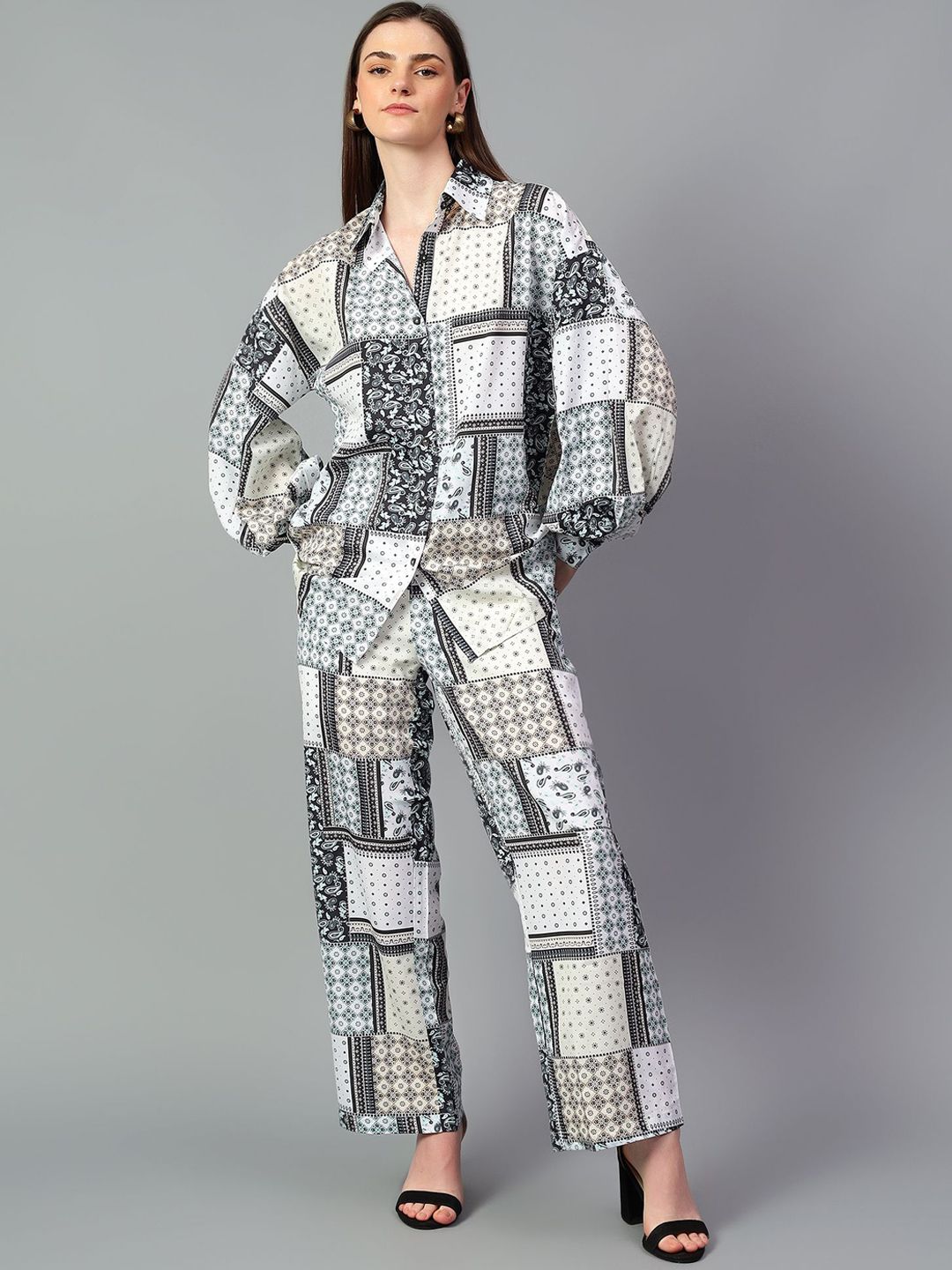 Kotty White Geometric Printed Shirt With Trousers
