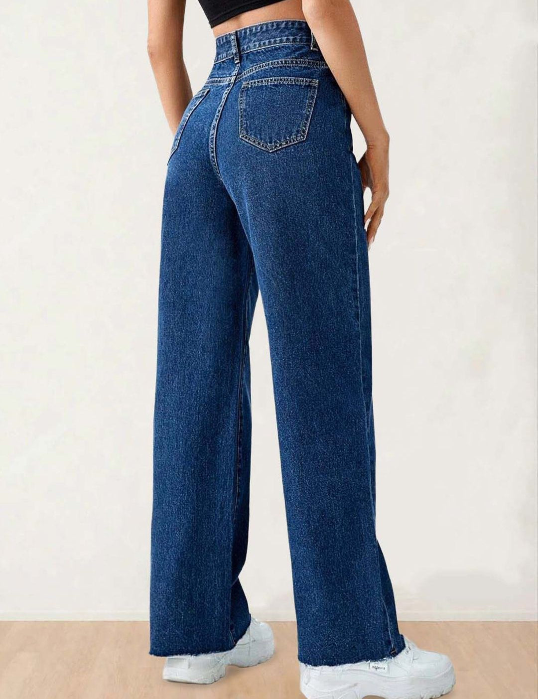 Kotty Women Straight Fit High-Rise Stretchable Jeans