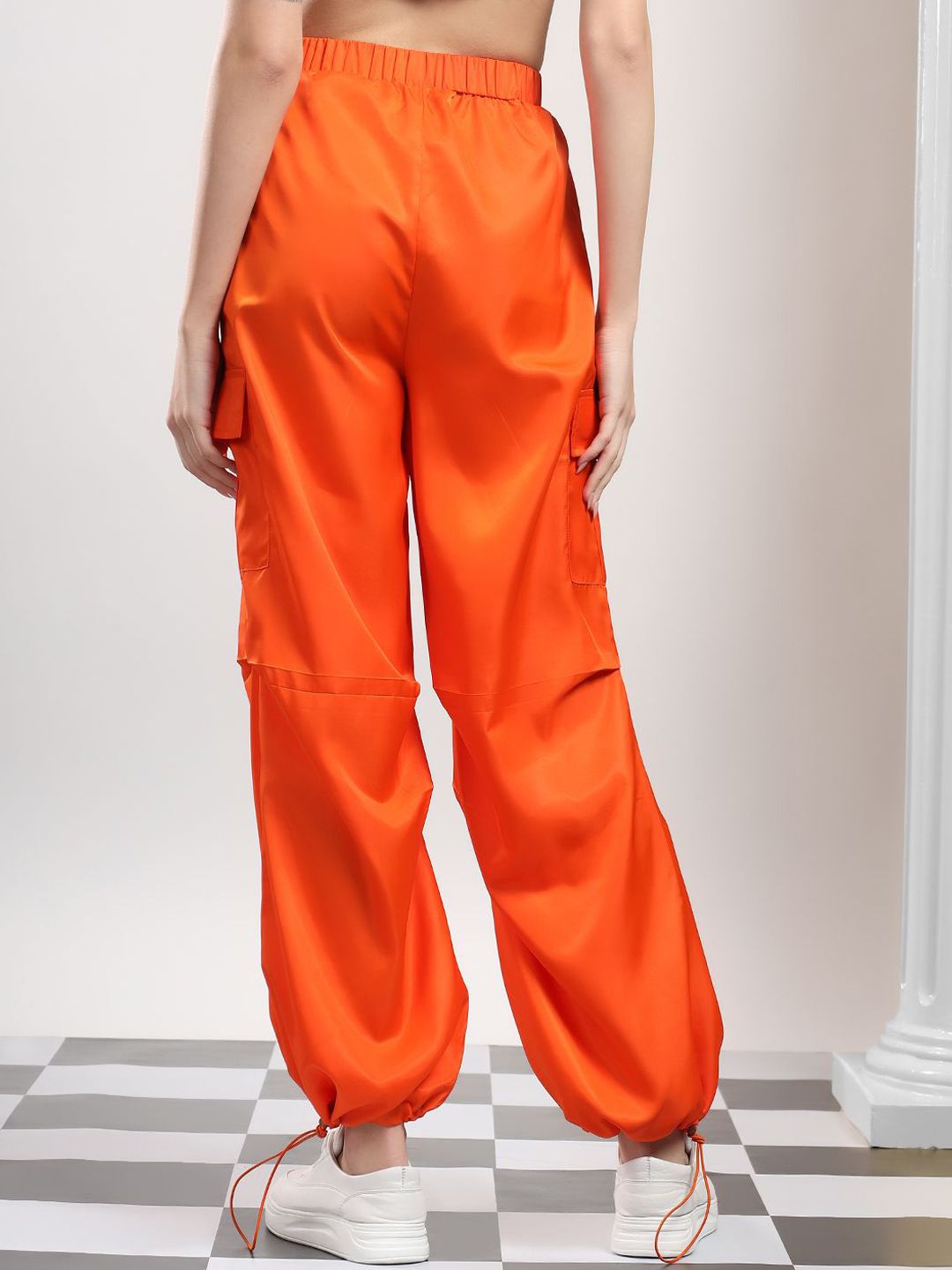 Kotty Women High-Rise Easy Wash Pleated Cargos Trousers