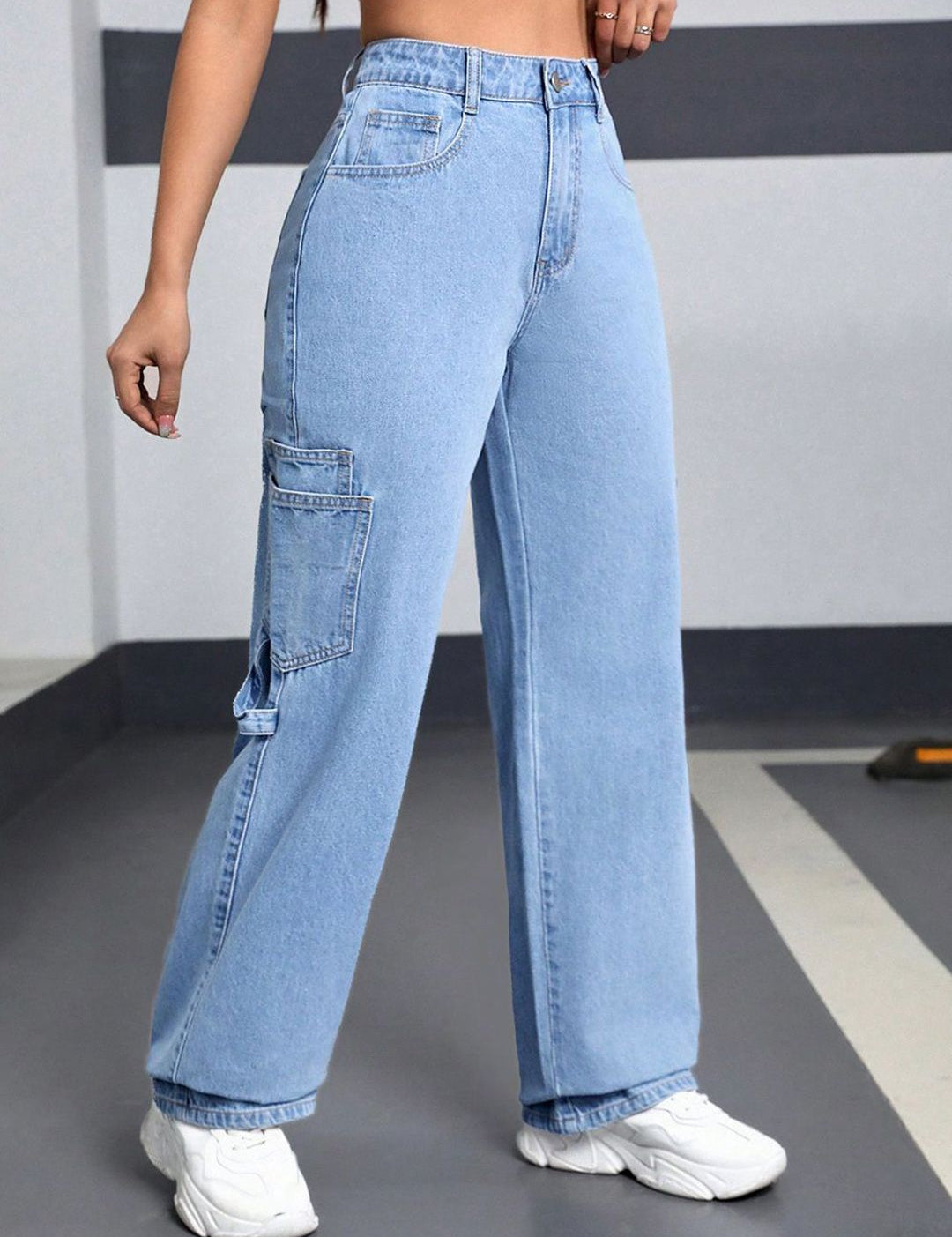 Kotty Women Straight Fit High-Rise Stretchable Jeans