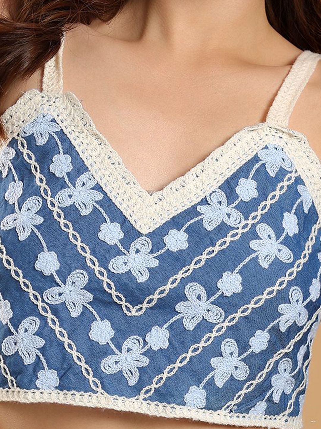 Kotty Women Floral Embroidered V-Neck Smocking Detail Cotton Crop Top
