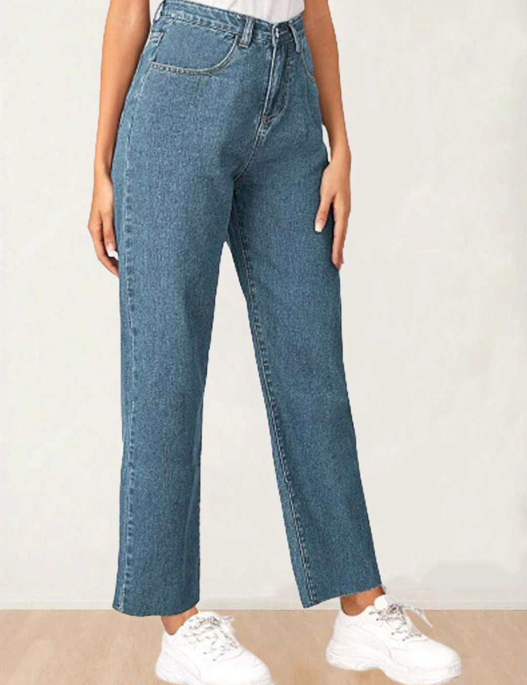 Kotty Women Straight Fit High-Rise Stretchable Jeans