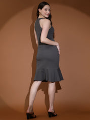 Kotty Women Solid Sleeveless Sheath Dress