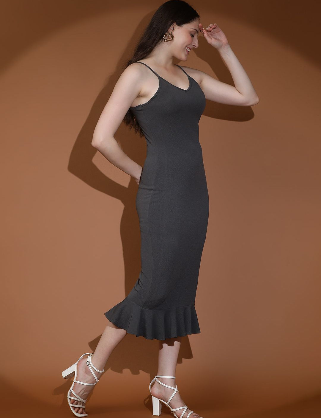 Kotty Women Solid Shoulder Straps Bodycon Dress