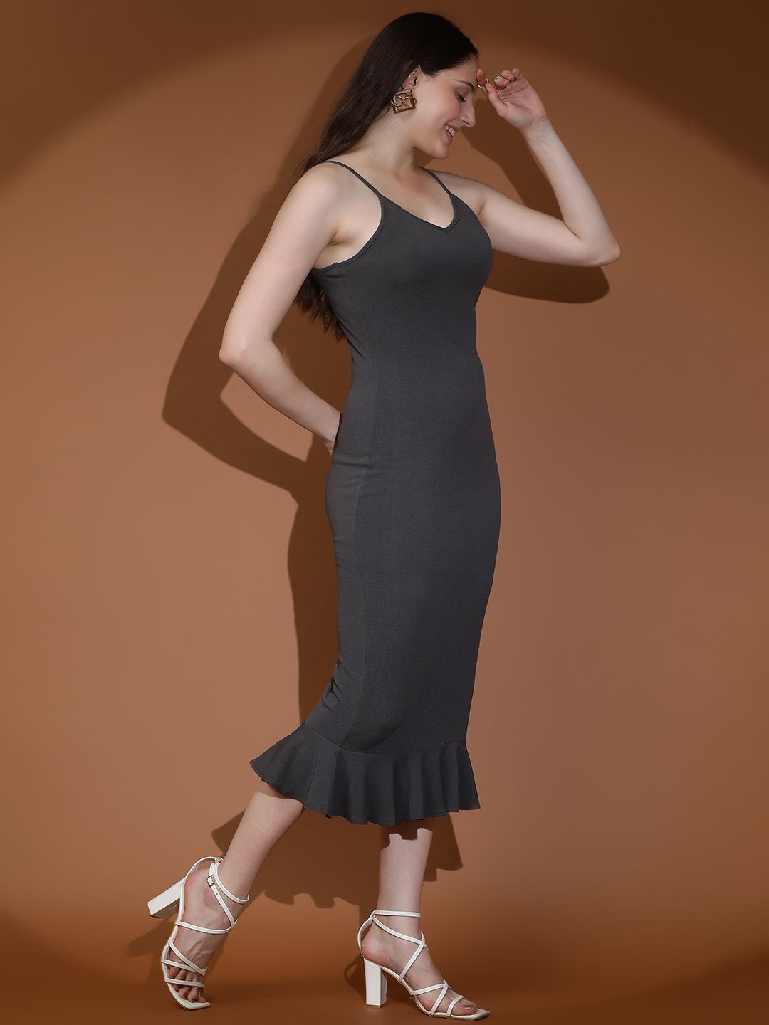 Kotty Women Solid Shoulder Straps Bodycon Dress