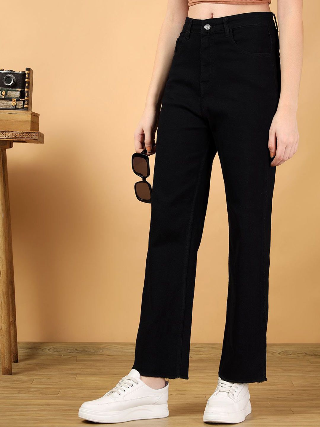 Kotty Women Jean Straight Fit High-Rise Stretchable Jeans