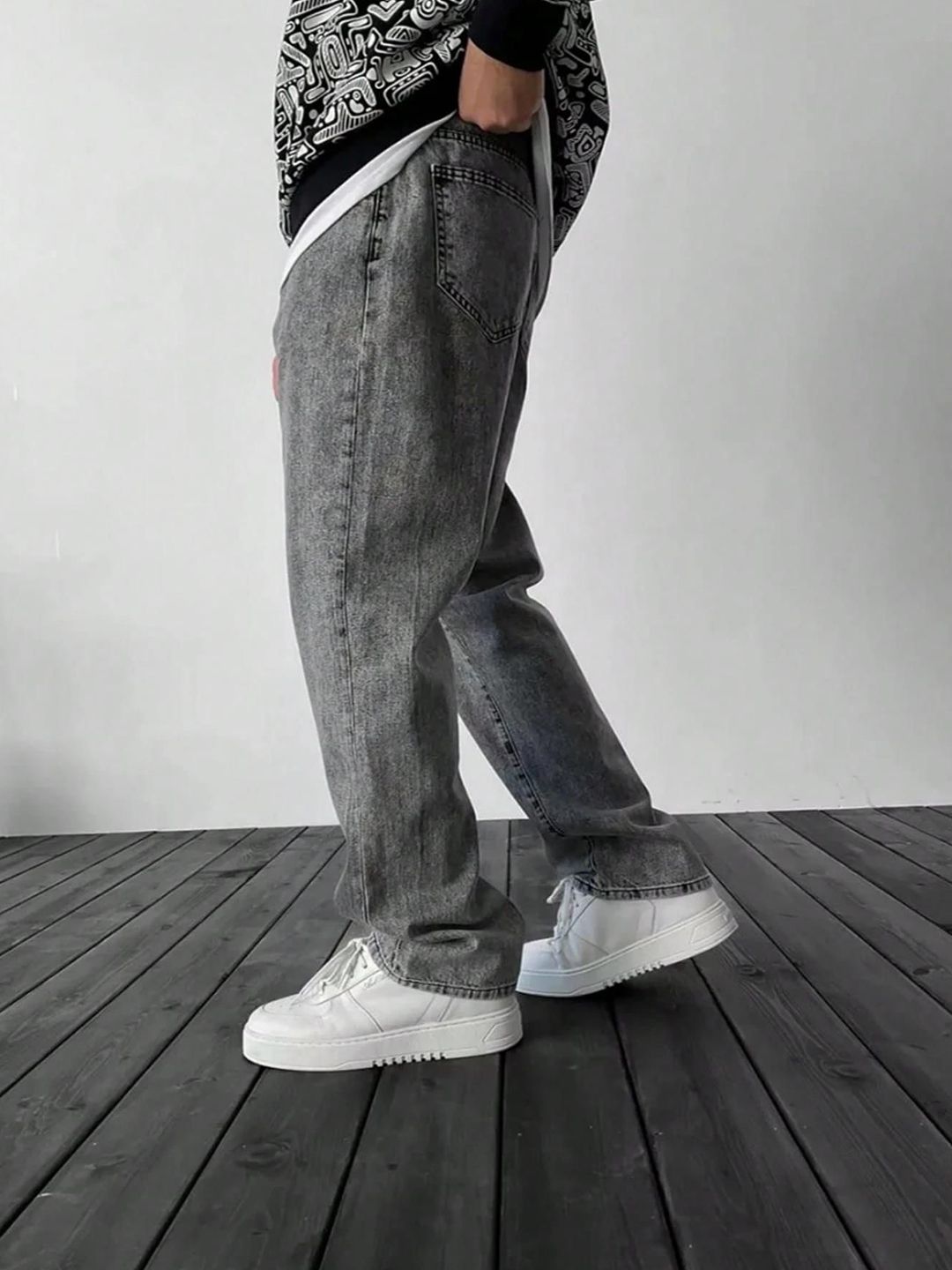 Kotty Men Straight Fit Low-Rise Stretchable Jeans