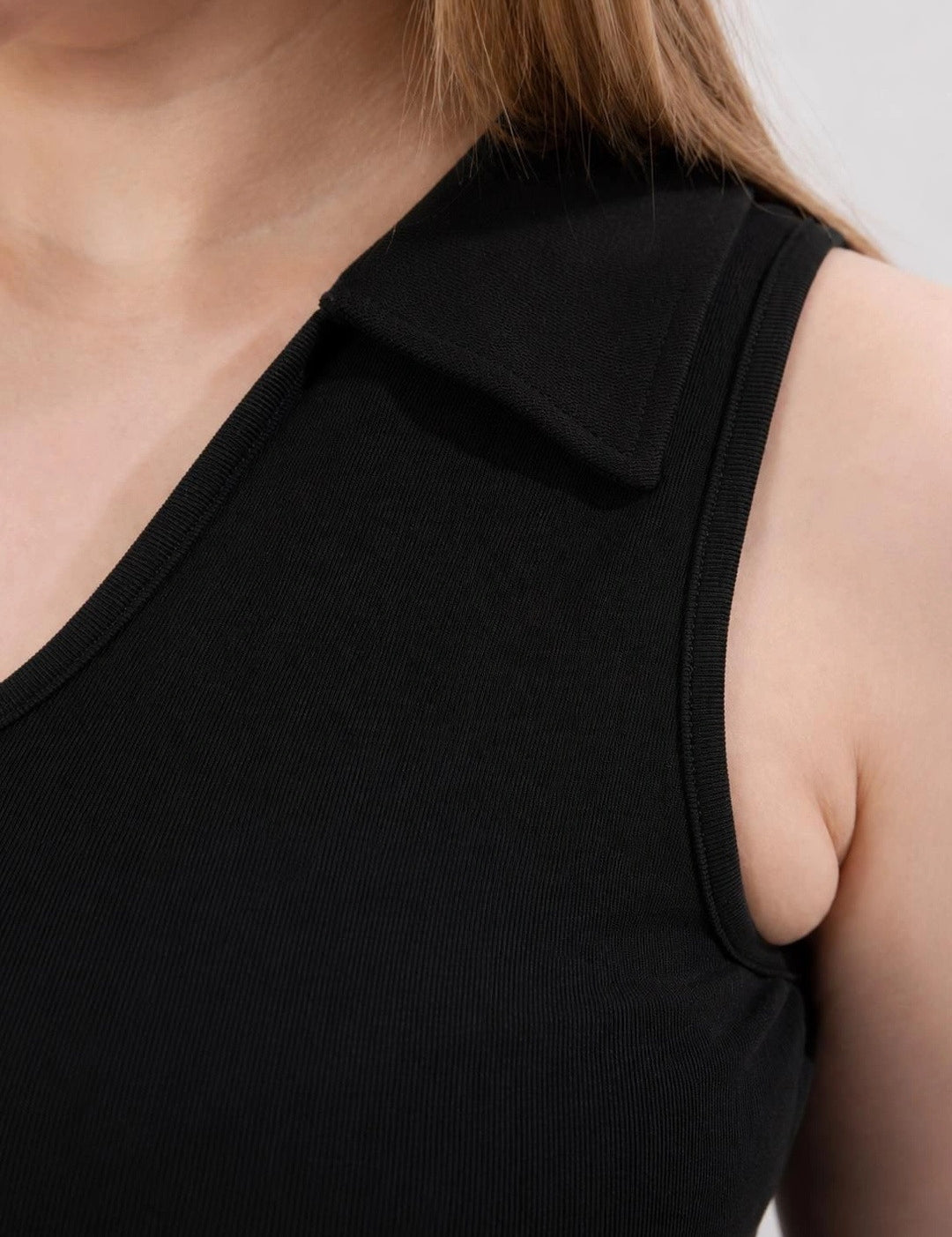 Kotty Women's Jet Black V-Neck Sleeveless Top | Chic Casual Top