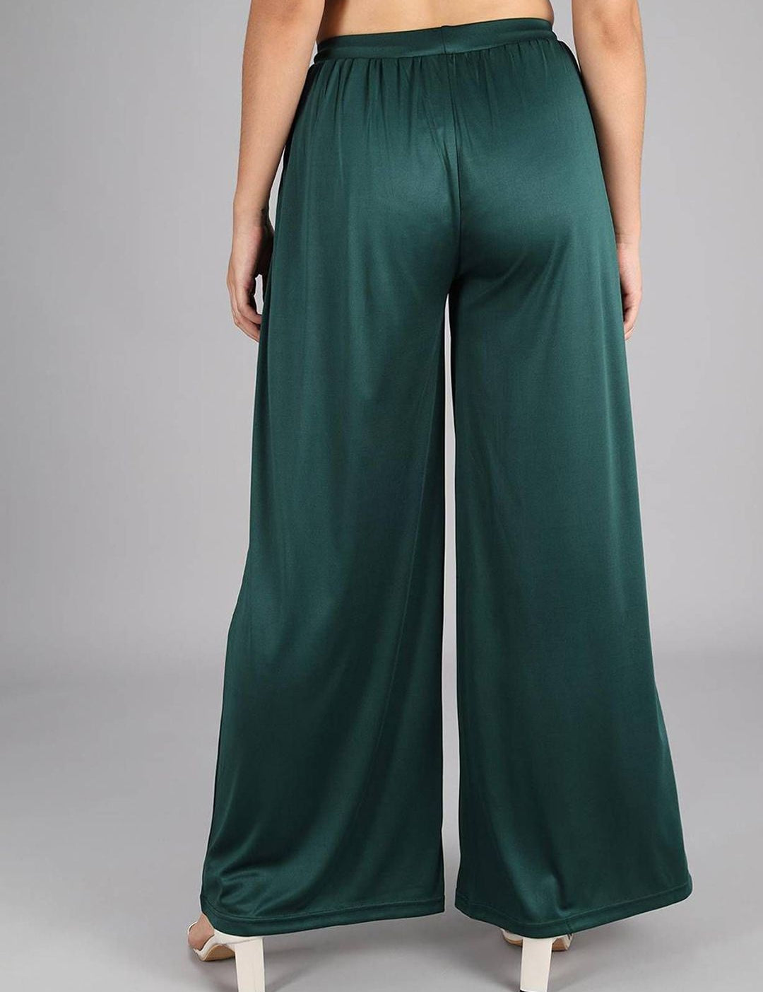 Kotty Women Relaxed Mid-Rise Wide Leg Trousers