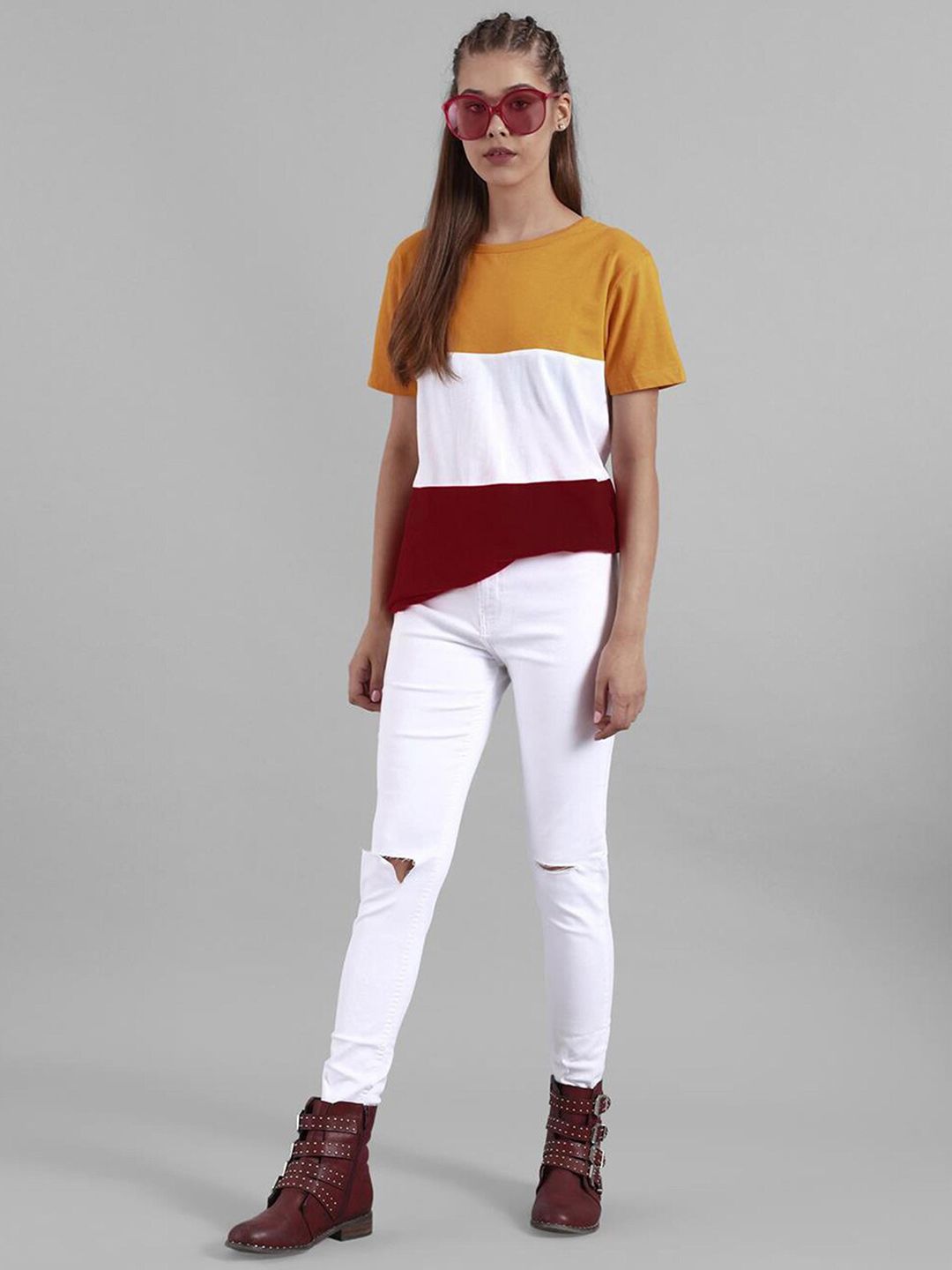 Kotty Colourblocked Round Neck Cotton T-shirt