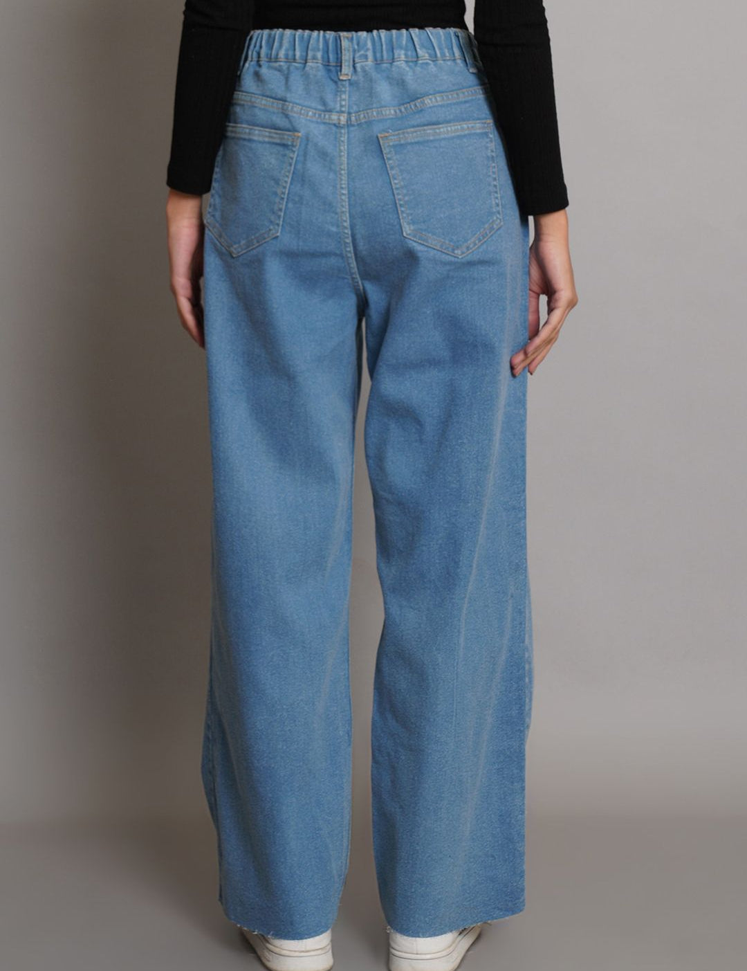 Kotty Women Jean Wide Leg High-Rise Light Fade Stretchable Jeans