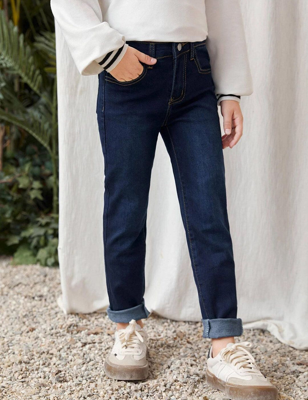 Kotty Boys Light Fade Crinkle Mid-Rise Cotton Stretchable Regular Fit Jeans