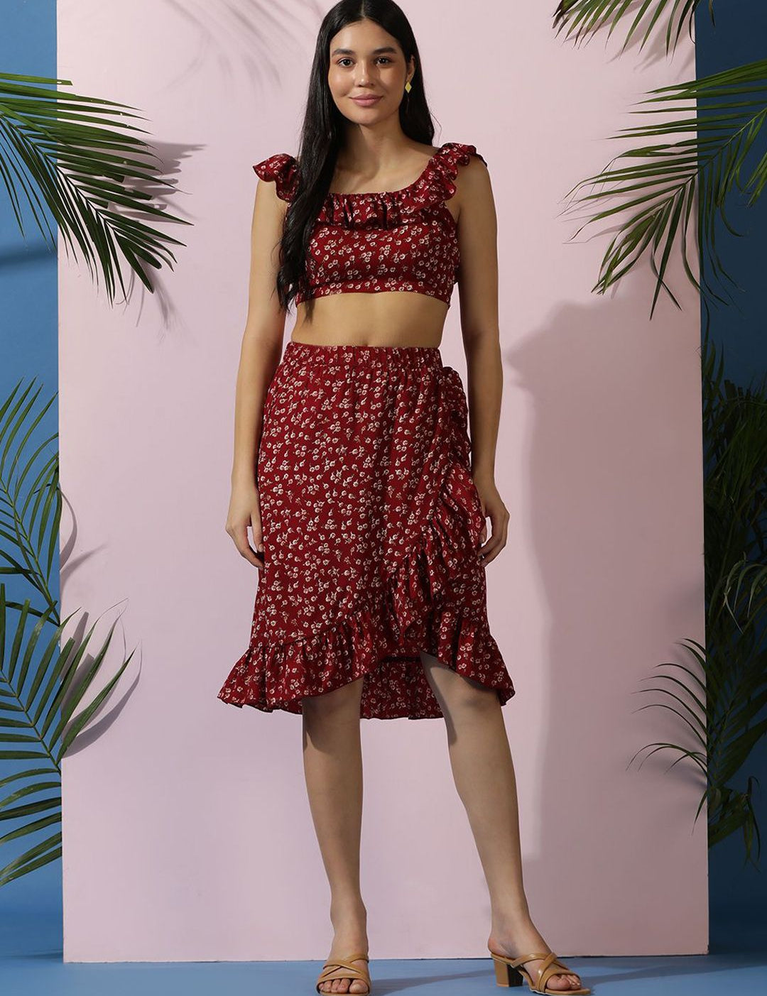 Kotty Maroon Floral Printed Sleeveless Top With Skirt