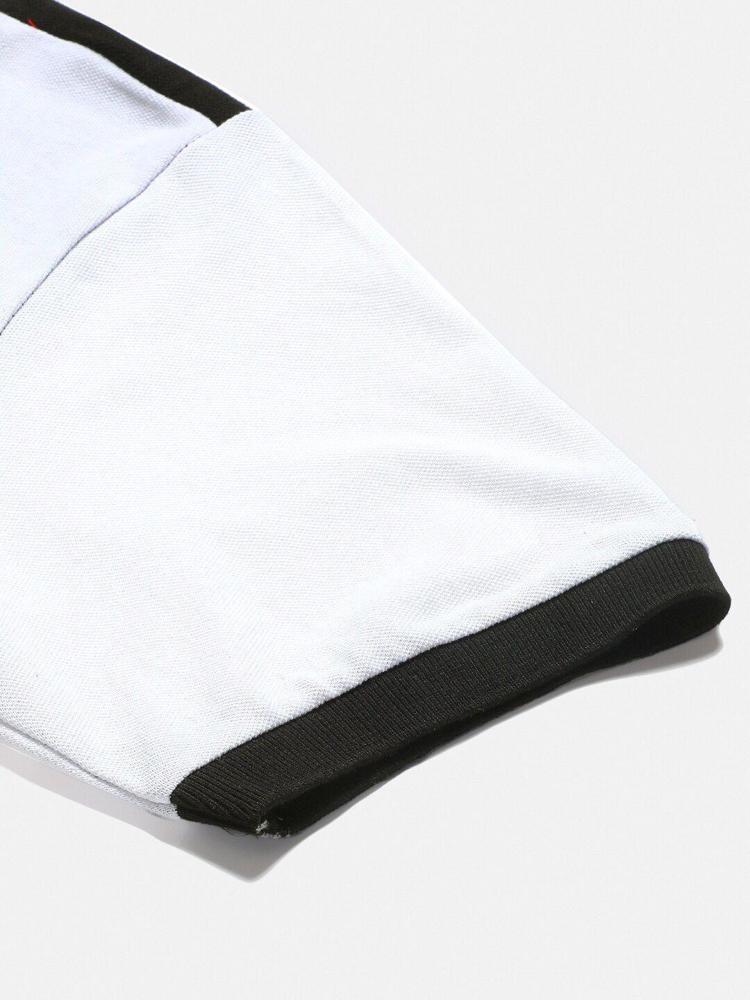 Kotty White & Black Colourblocked Polo Collar T-shirt