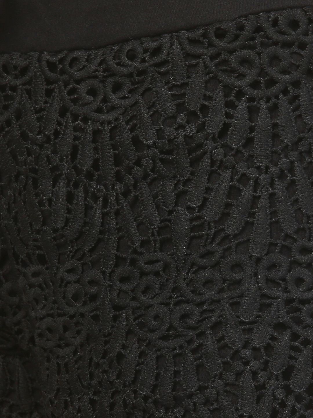 Kotty Women Low-Rise Shorts