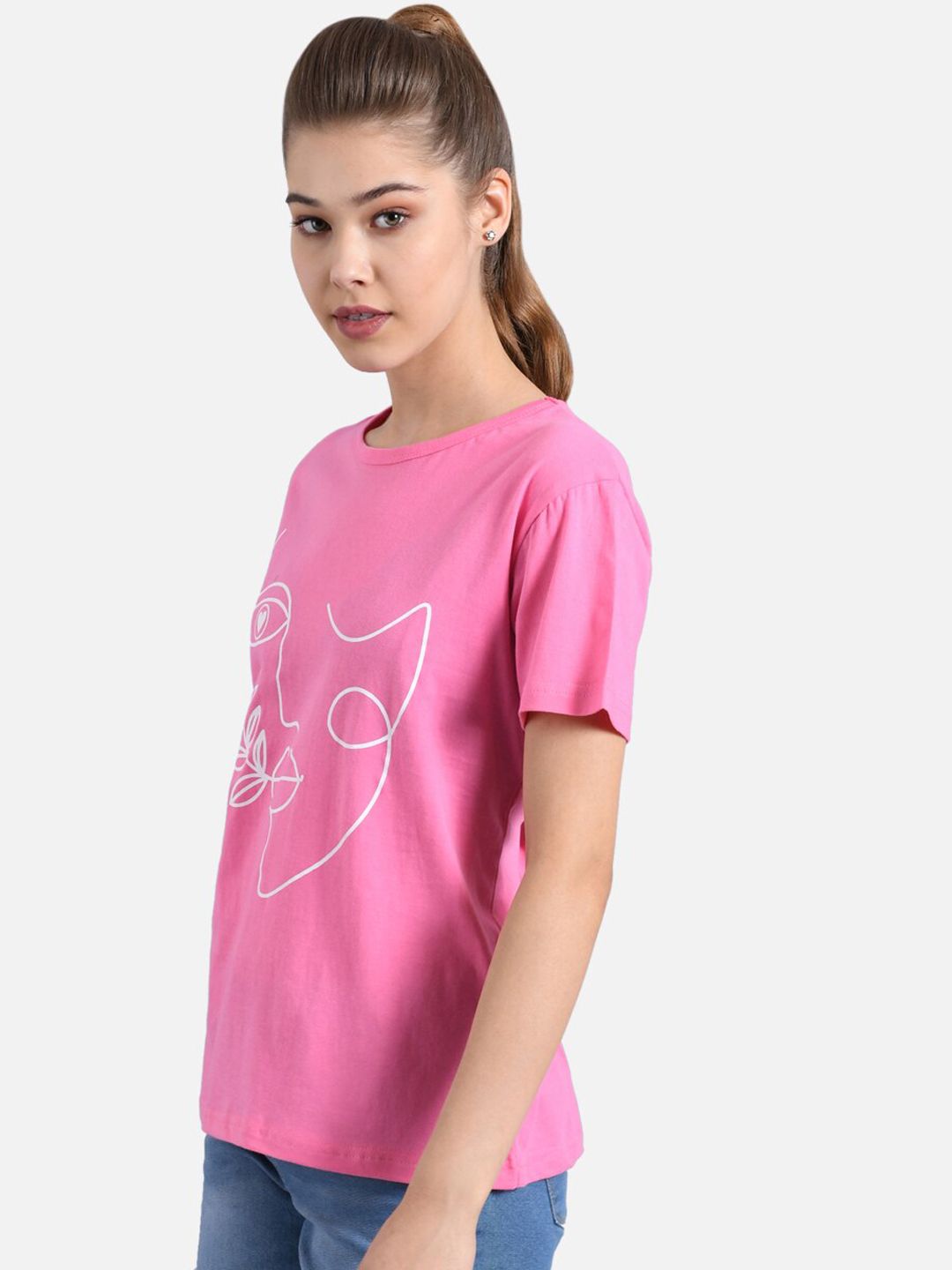 Kotty Women Pink & White Printed Round Neck T-shirt