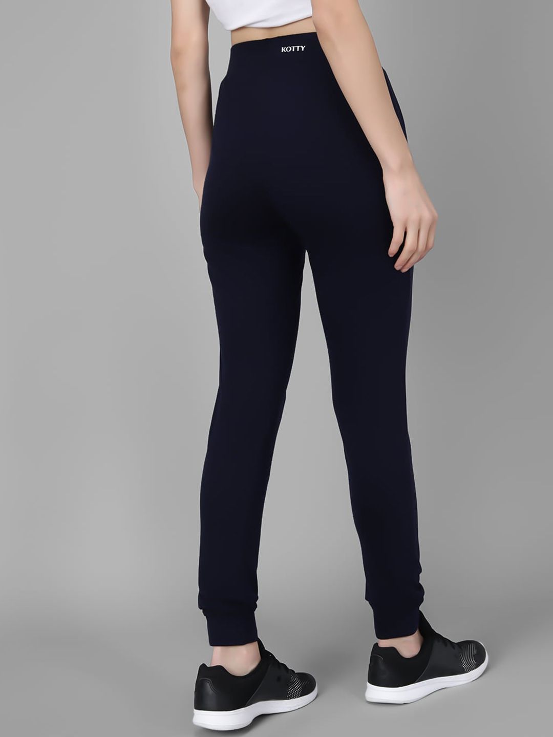 Kotty Women Pack Of 2 Printed Straight-Fit Joggers