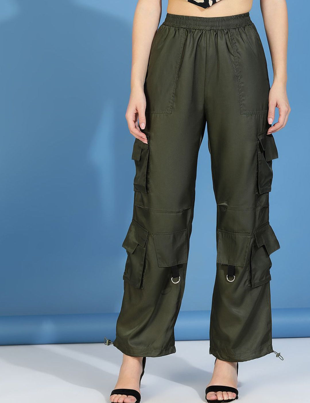 Kotty Women Relaxed High-Rise Easy Wash Cargos Trousers