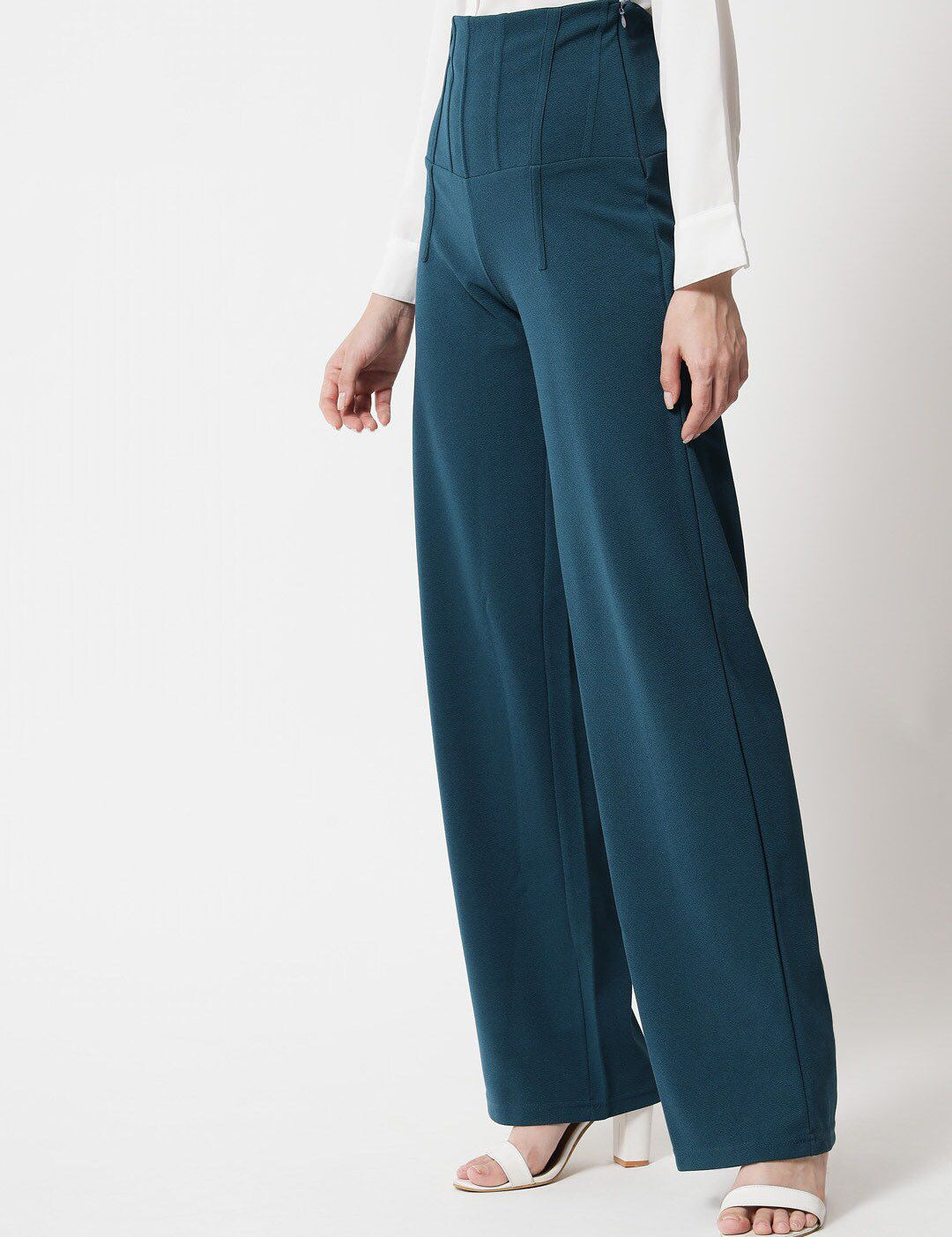 Kotty Women Teal Relaxed Straight Fit High-Rise Trouser