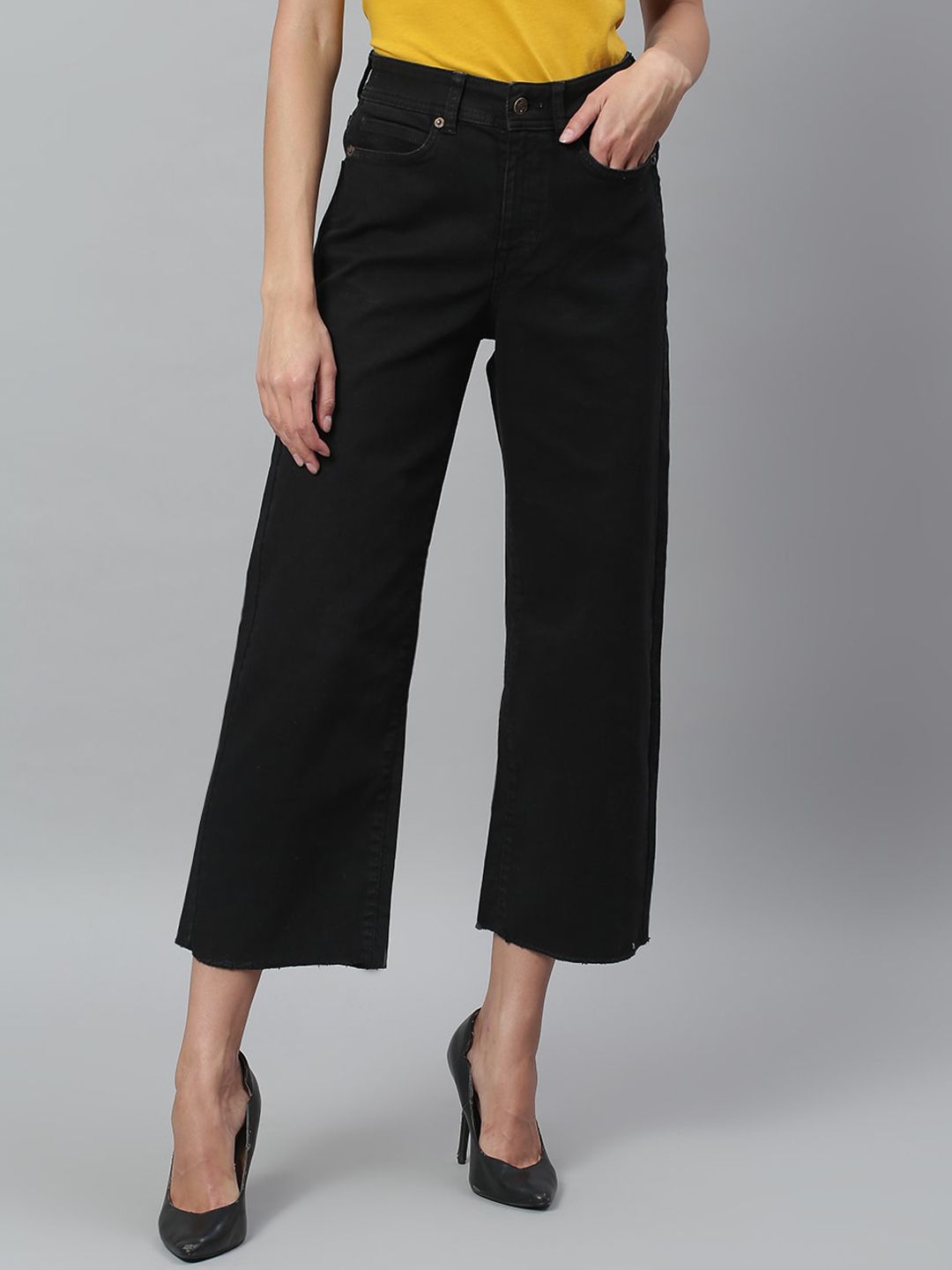 Kotty Women Black Flared High-Rise Clean Look Jeans