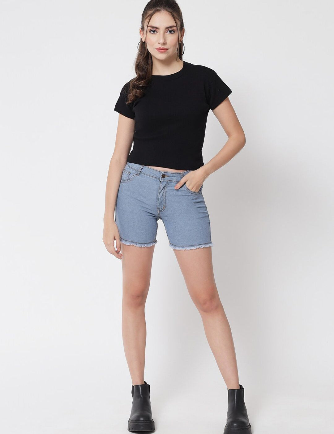 Kotty Women Blue Low-Rise Denim Shorts