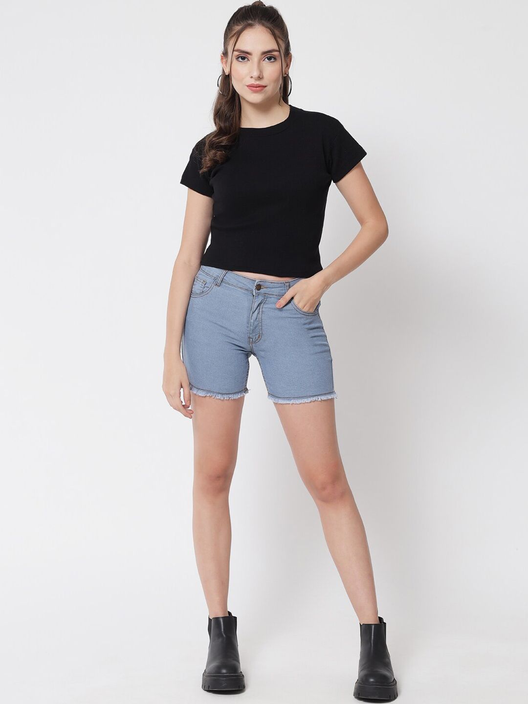 Kotty Women Blue Low-Rise Denim Shorts
