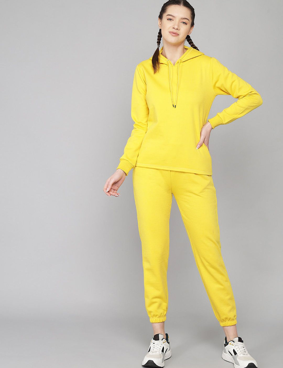 Kotty Woman Yellow Hooded Sweatshirt and Sweatpant Set