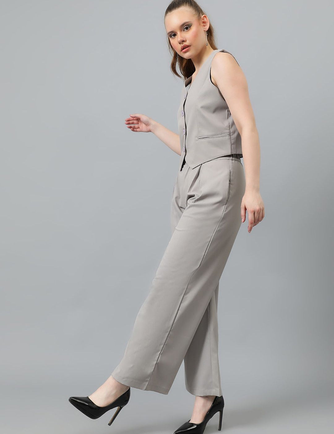 KOTTY BIZwear V-Neck Sleevees Blazer With Trouser