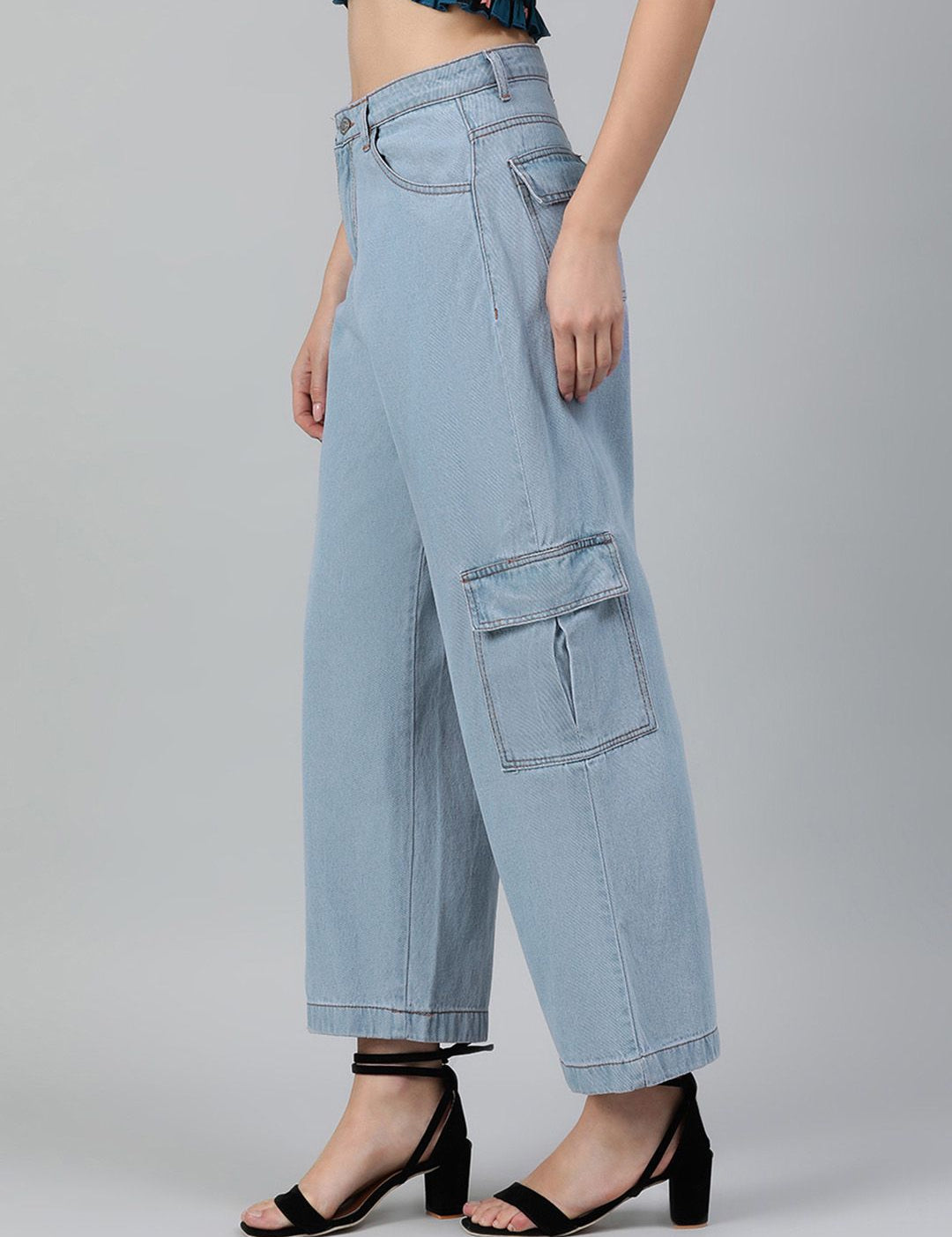 Kotty Women Straight Fit High-Rise Stretchable Jeans