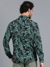 Kotty New Green & Black Floral Printed Spread Collar Relaxed Fit Casual Shirt