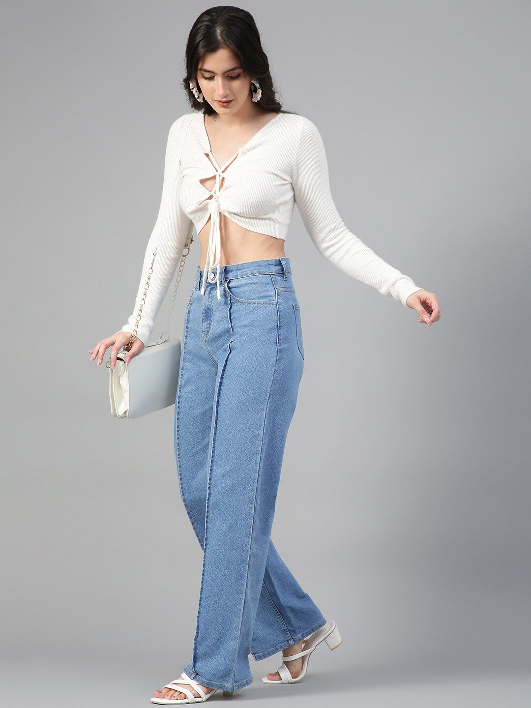 Kotty Women Jean Straight Fit High-Rise Light Fade Stretchable Jeans