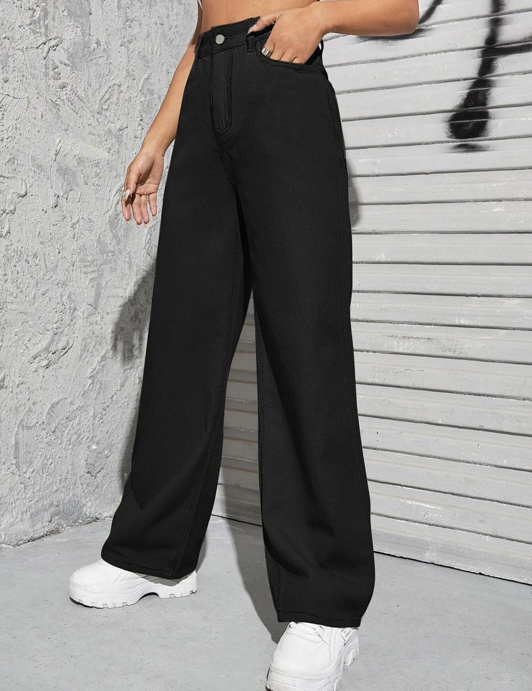 Kotty Women Straight Fit High-Rise Stretchable Jeans