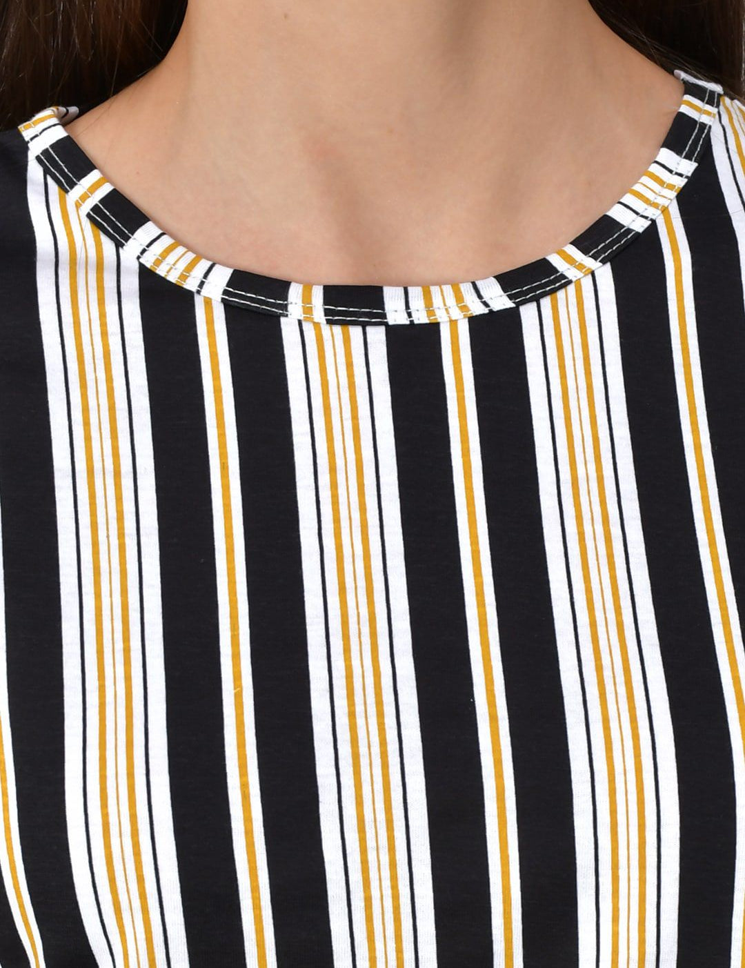 Kotty Women Black & White Striped Night Suit