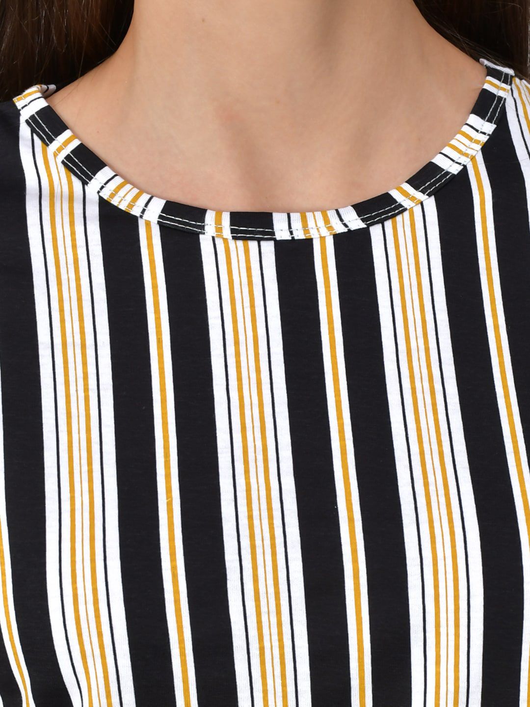 Kotty Women Black & White Striped Night Suit