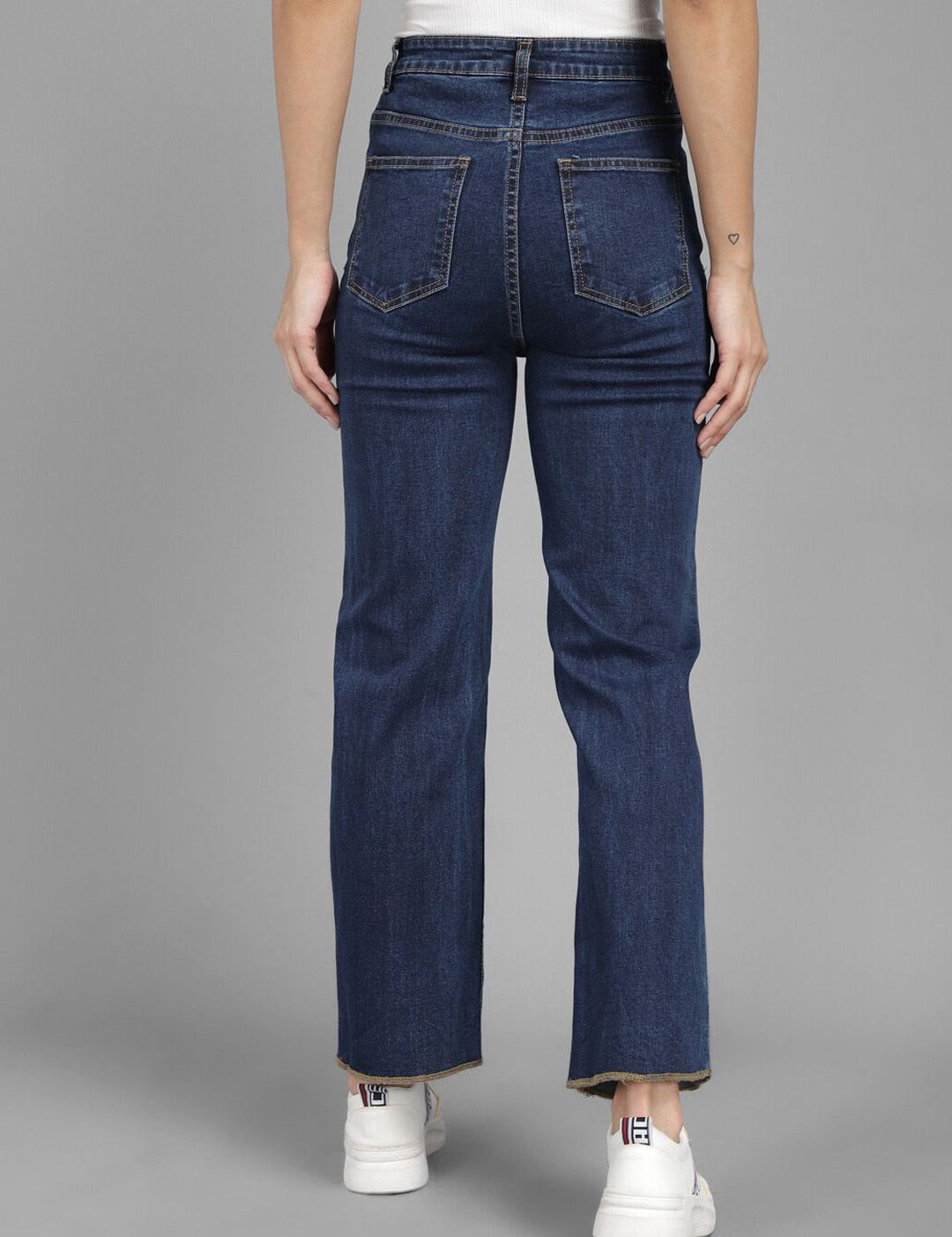 Kotty Women Straight Fit High-Rise Stretchable Jeans