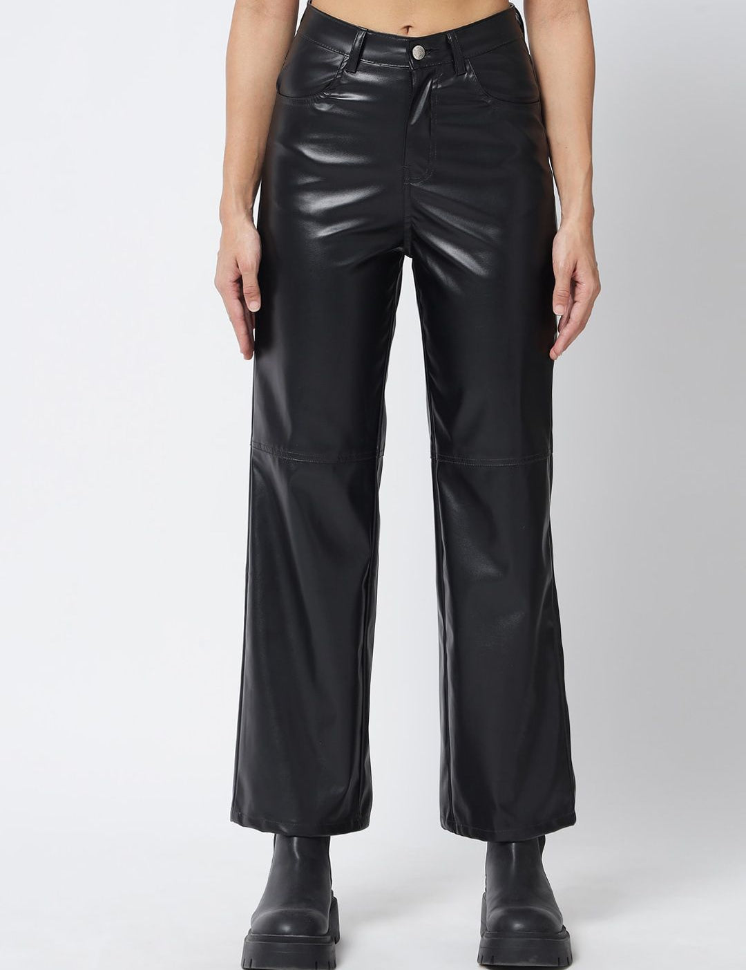 Kotty Women Black Relaxed Straight Fit Parallel Trousers