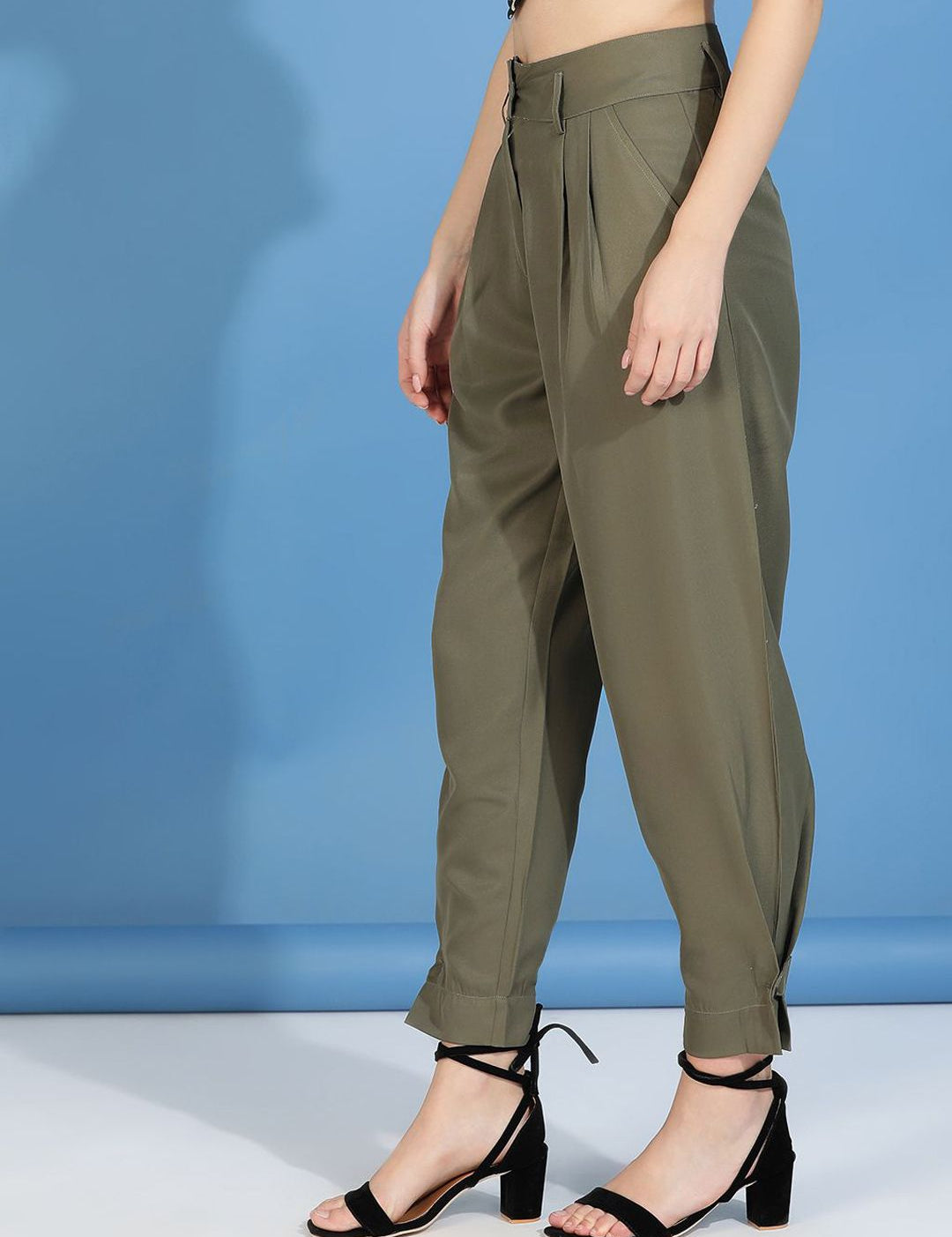 Kotty Women Relaxed High-Rise Easy Wash Pleated Peg Trousers