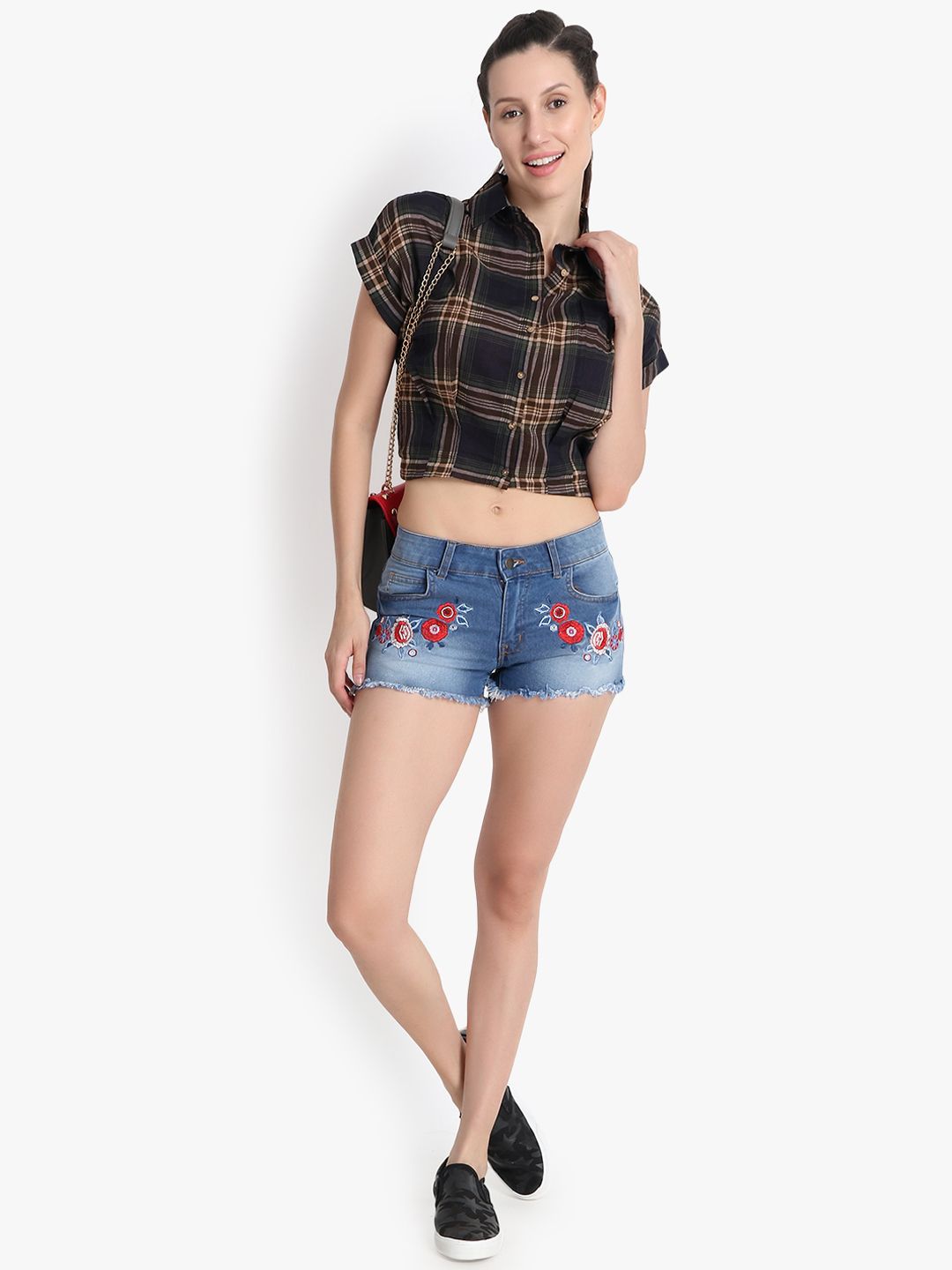 Kotty Women Blue Washed Regular Fit Hot Pants