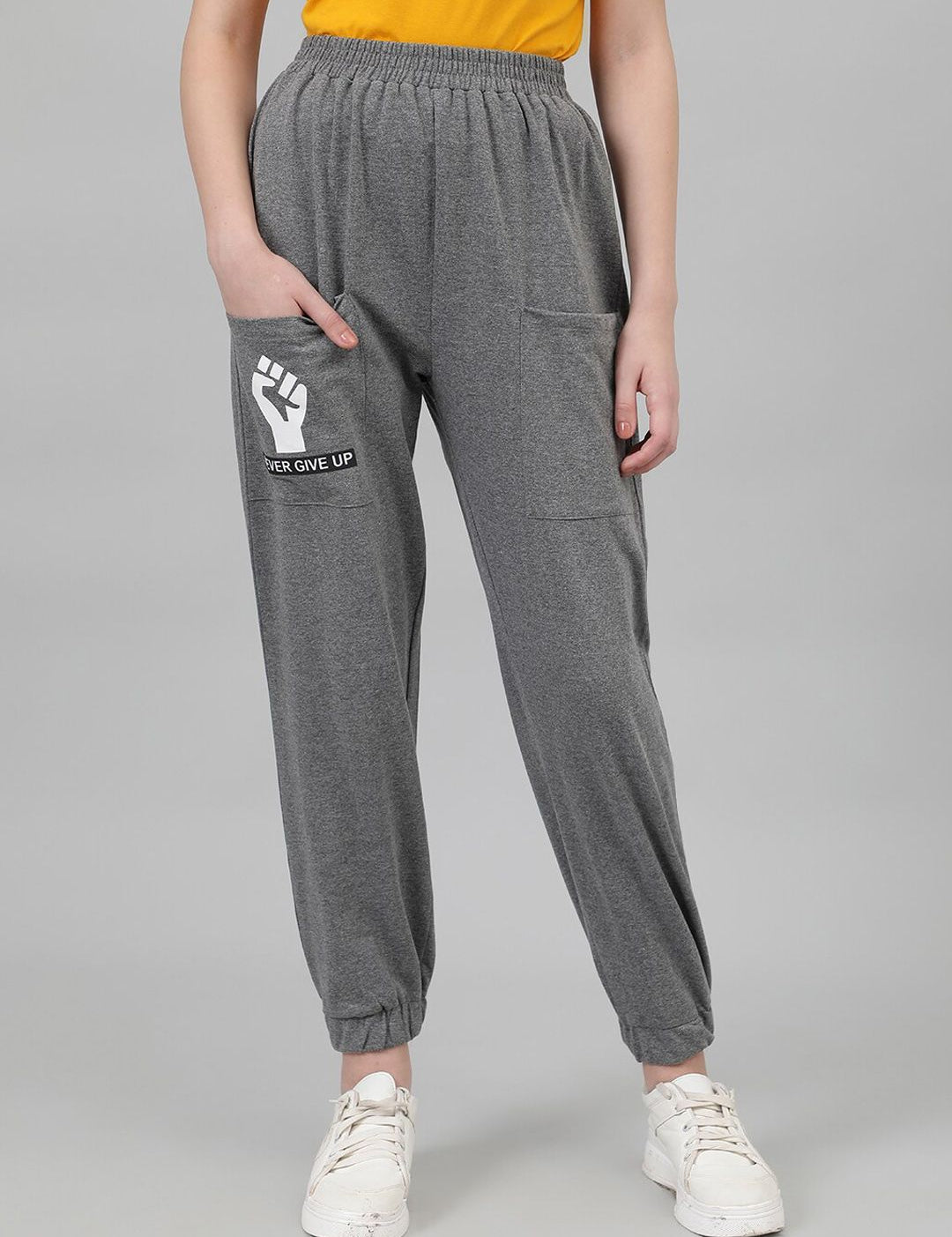 Kotty Women Relaxed Fit Mid Rise Track Pants