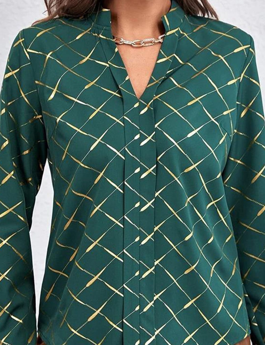 Kotty Green Geometric Printed Satin Shirt Style Top