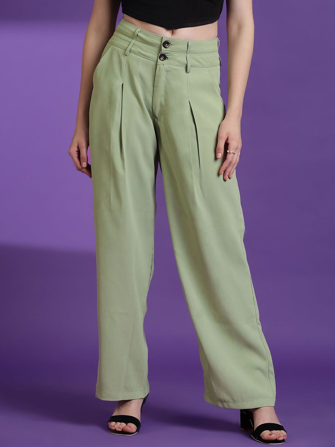 Kotty Women Solid Relaxed Straight Fit Mid-Rise Easy Wash Pleated Regular Trousers