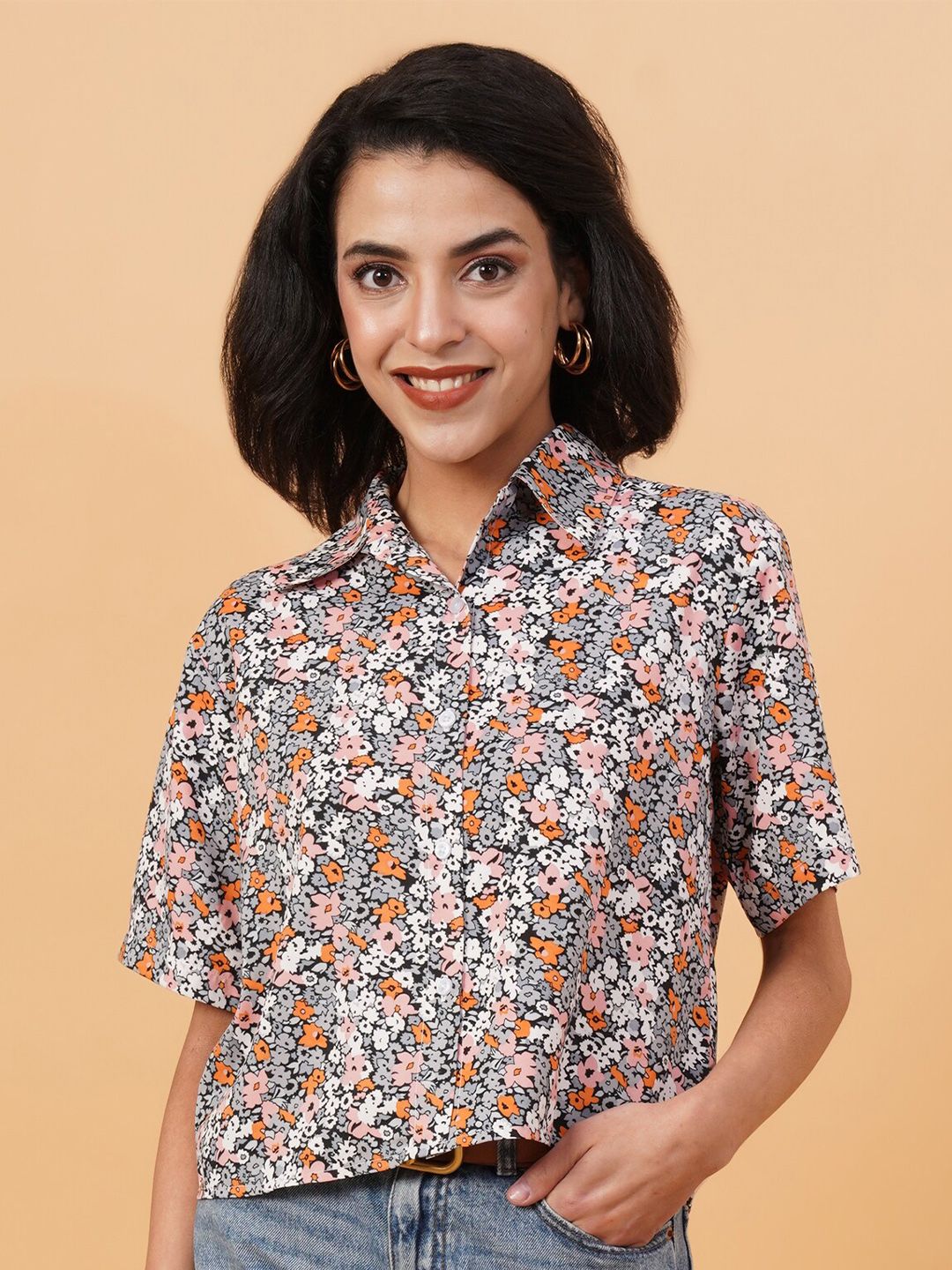 Kotty Black Floral Printed Casual Shirt
