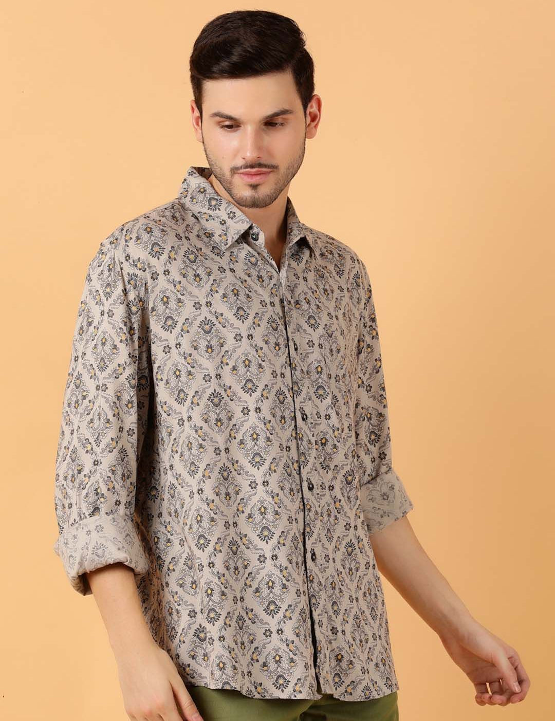 Kotty Men Relaxed Spread Collar Graphic Printed Cotton Casual Shirt